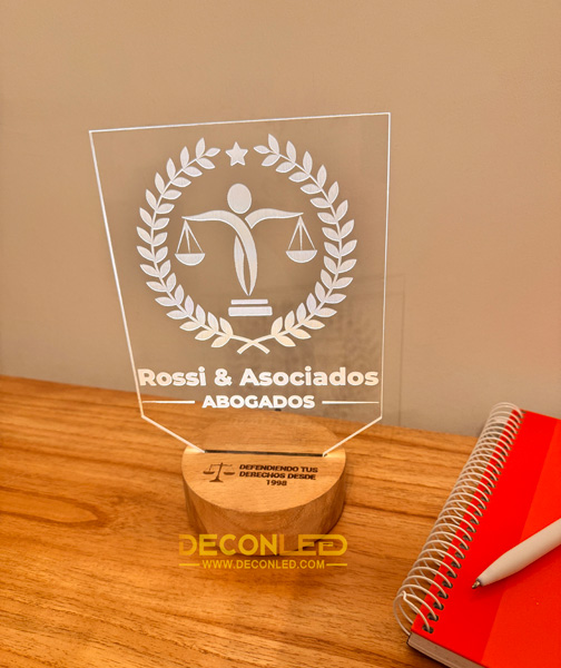 diseño de marca y logo para emprendimiento